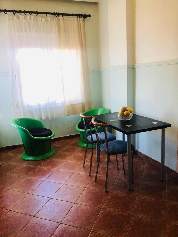 Two Bedroom Apartment In Historical Area 塞萨洛尼基 外观 照片